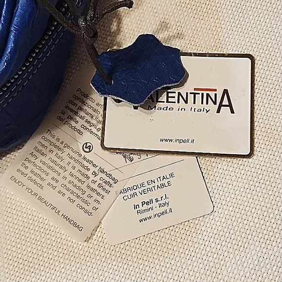 Valentina blue leather bag with chain shoulder strap and tassel. NWT. - Picture 13 of 13